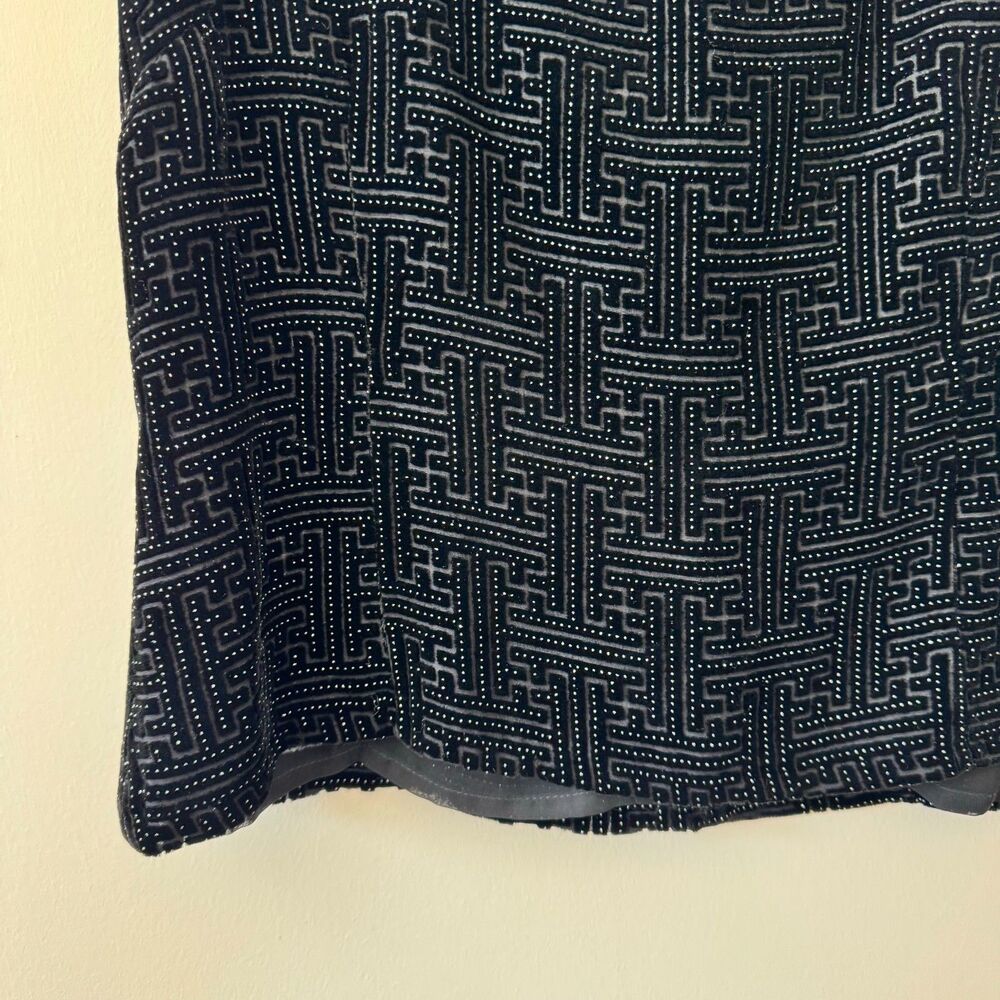 Estudio Erre Women's Black Velvet Studded Tank Top Blouse Size 6 - Picture 7 of 8